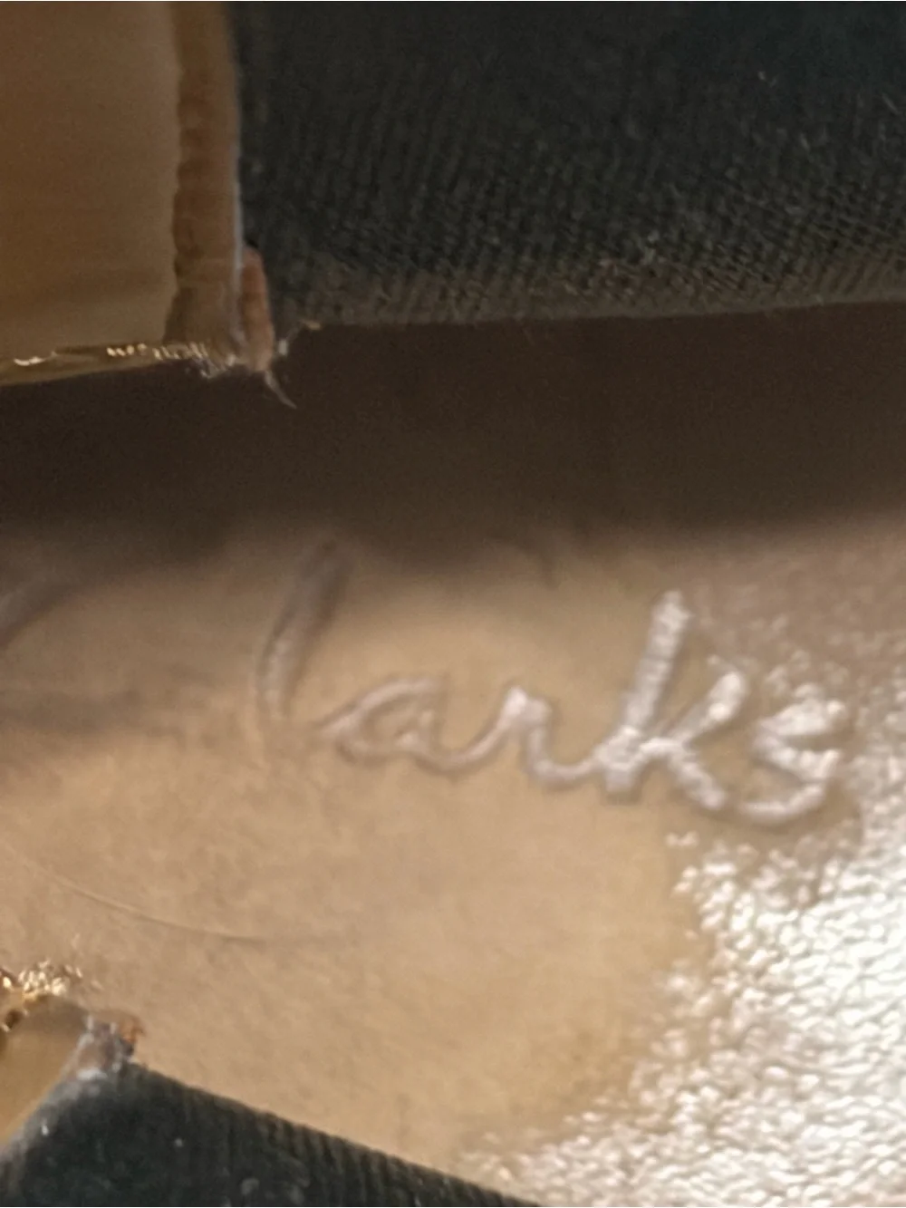 Clark’s Brown Suede Clarkdale Gobi Chelsea Boots Size 9.5